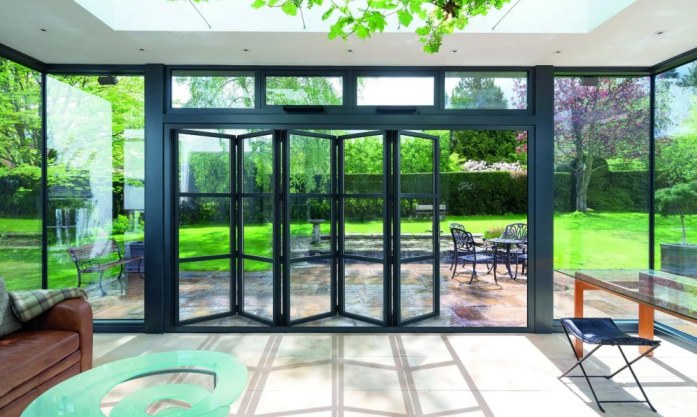 aluminium bifold door
