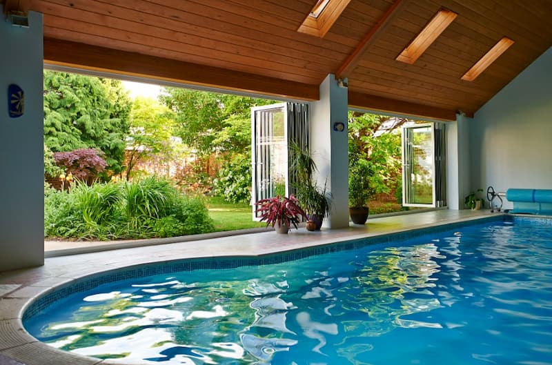 aluminium bi-fold doors